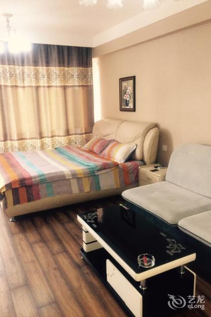 鞍山1加1日租公寓站前万熹店