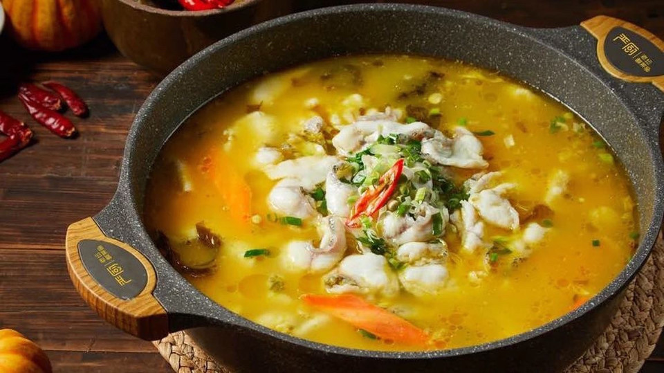 严厨老坛酸菜鱼(吾悦广场店)