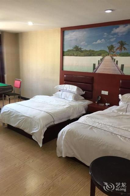 金鸿宾馆(江同东路店)