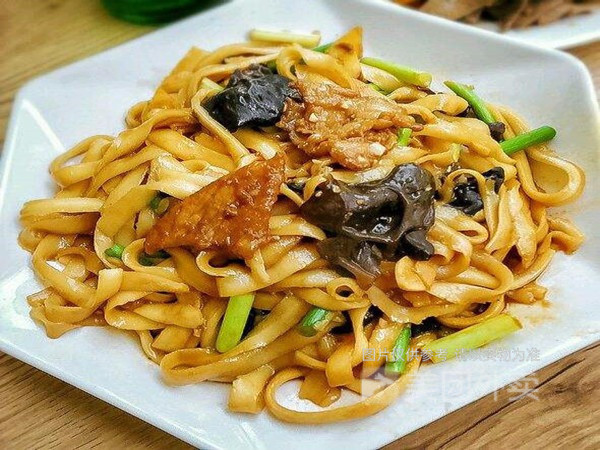 品祥老味道回勺面