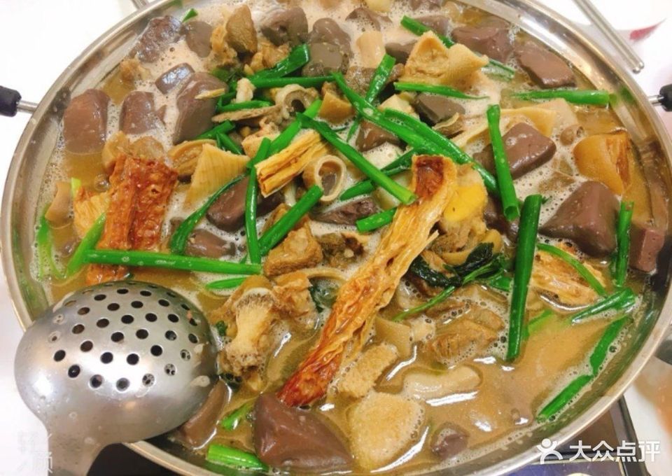 老广记广式牛杂火锅兰埔店