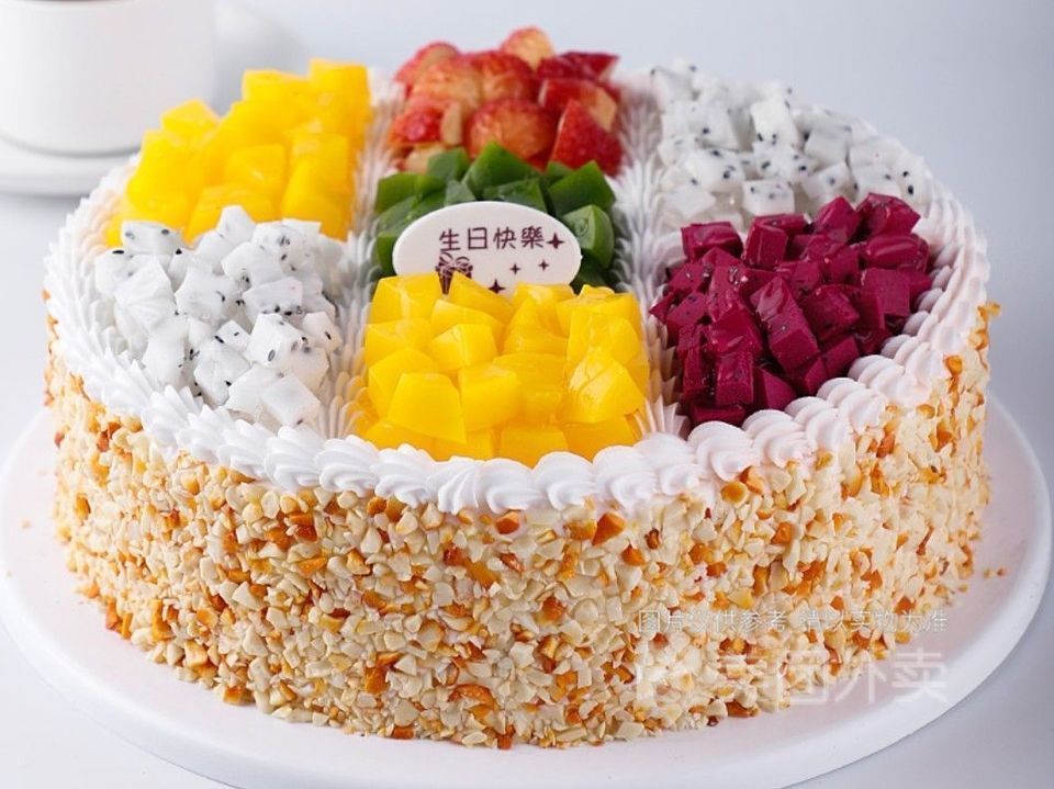 花生碎水果拼图片