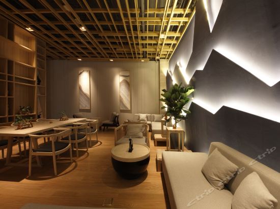 吾朵酒店(保定巨力路店)