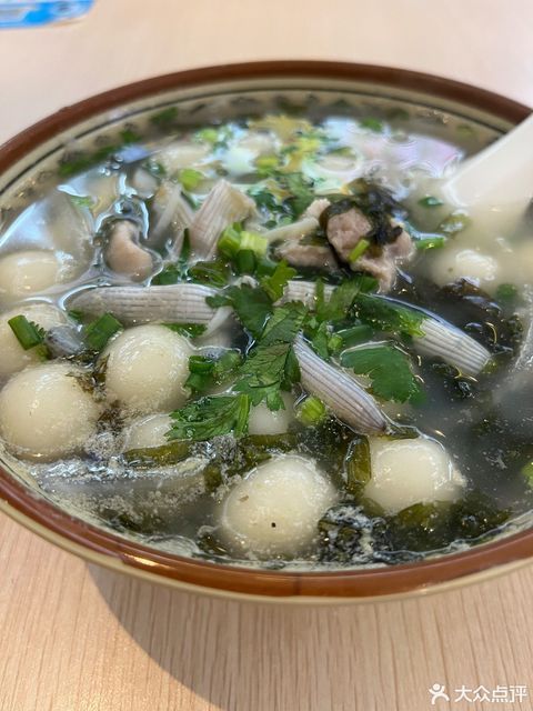 老表拉肠招牌咸汤圆