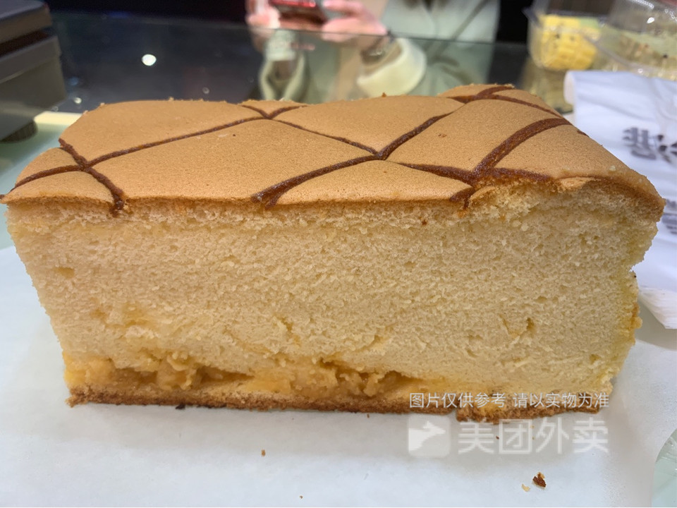 老香港流心咸蛋黄蛋糕图片
