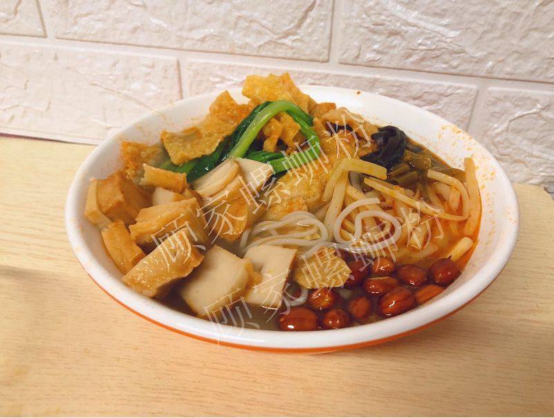 鱼豆腐螺蛳粉图片