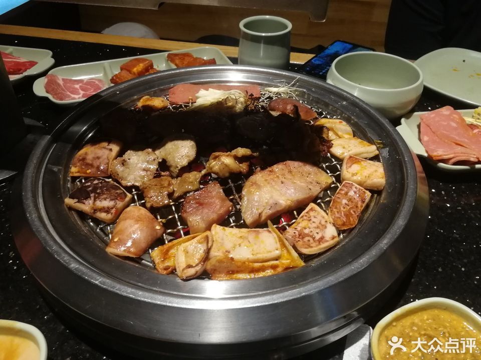 韩盛炭火烤肉自助料理(万达广场店)