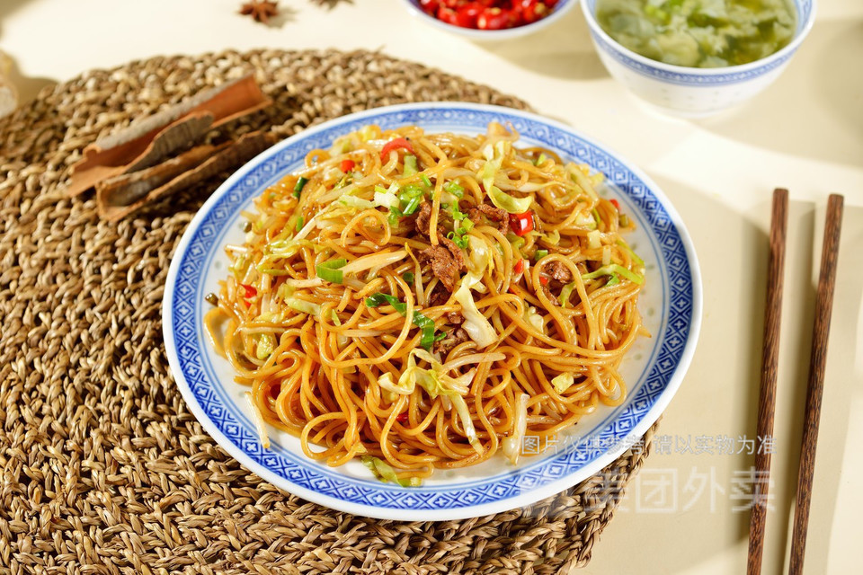牛肉蛋炒粉图片