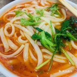溢香阁牛筋面阿什河街店
