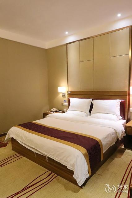 佛山市 住宿服务 酒店 > 爱丁堡酒店(建设大道店)