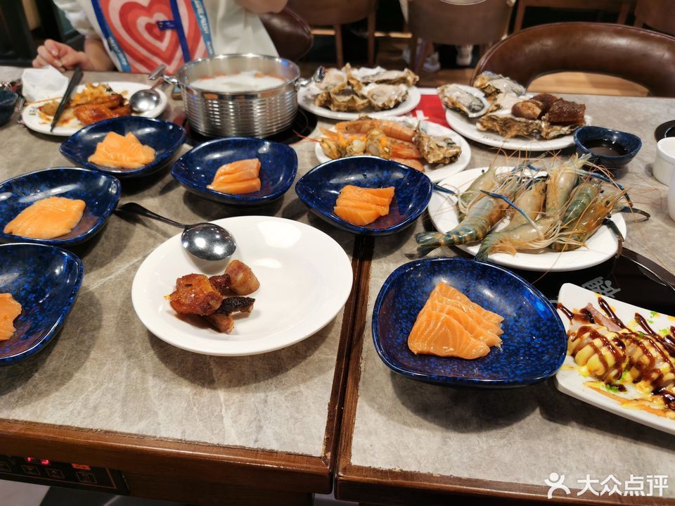 盛江山海鲜自助建业凯旋广场店
