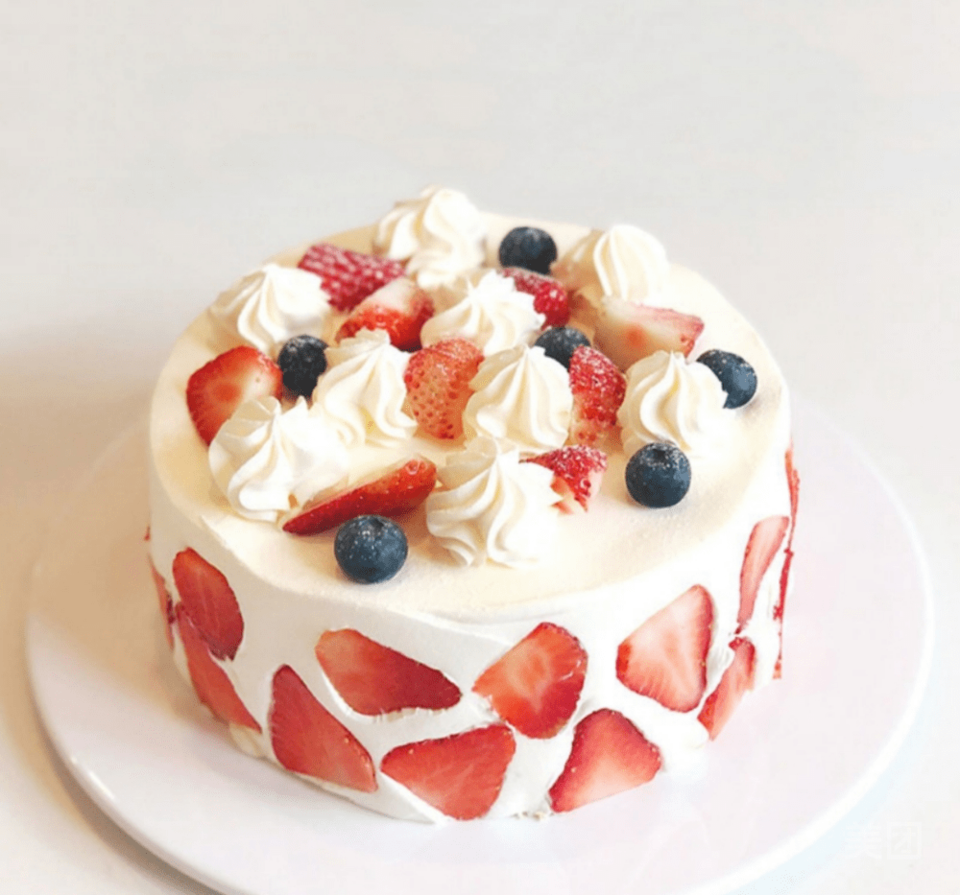 ins网红草莓蛋糕图片