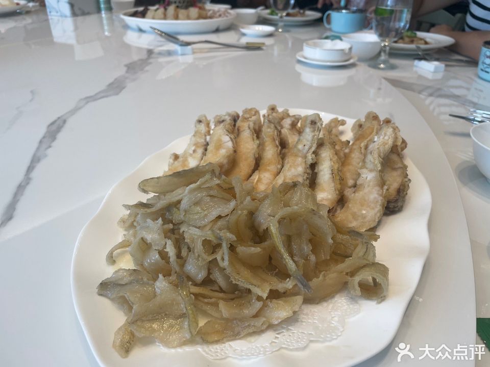 天然居中山东路店