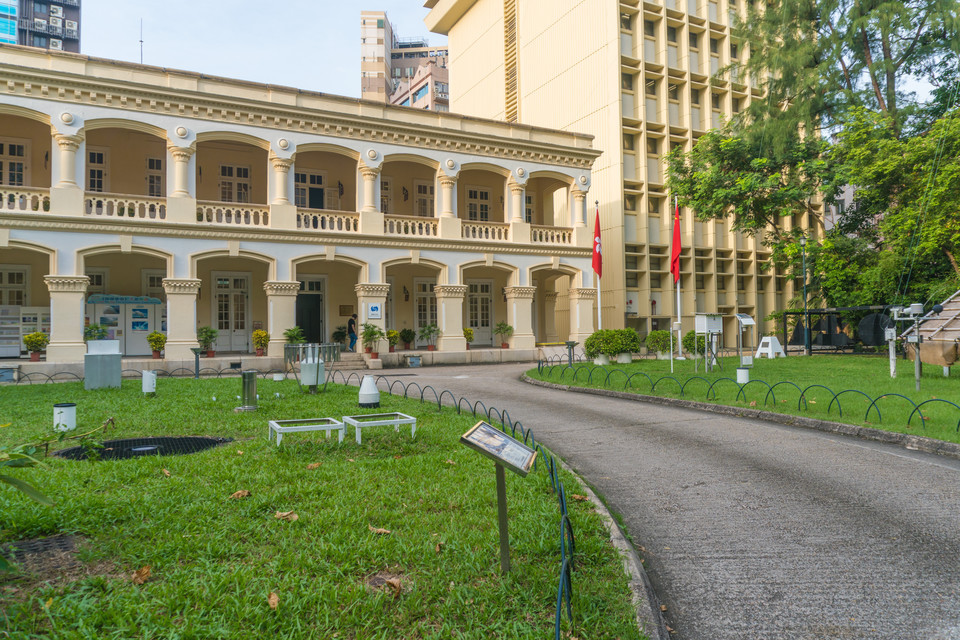                      香港天文台