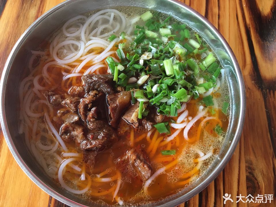 红烧牛肉粉图片