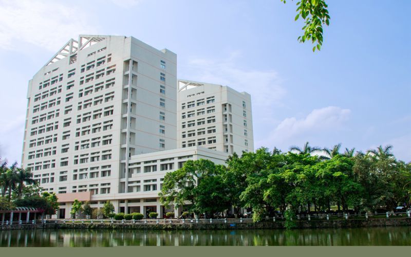 广东石油化工学院是本科还是专科 t011b0bcaec2c44378d.jpg