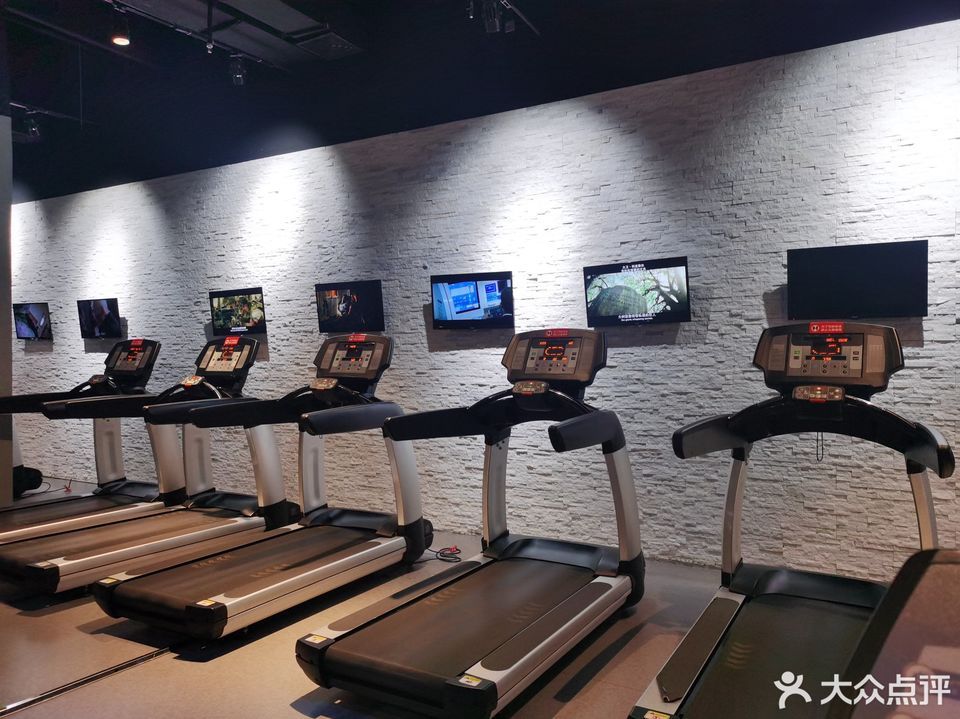 潮庭健身(九号线广场店)