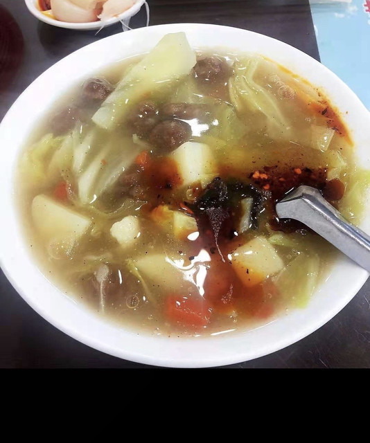 肉丸胡辣汤图片