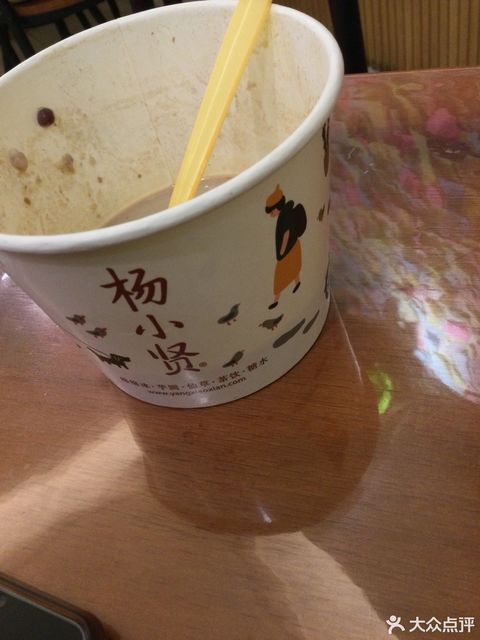 柳州市 餐饮服务 甜品店 > 杨小贤(磨滩路店)标签: 推荐菜:分类:餐饮