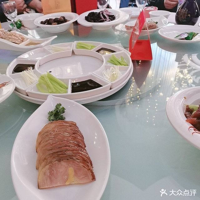 唐山凤凰园烤鸭图片