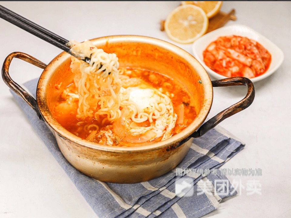 肥牛辛拉面图片