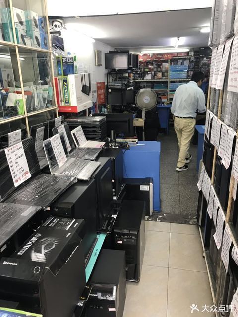 查看电脑二手市场_360地图搜索结果列表