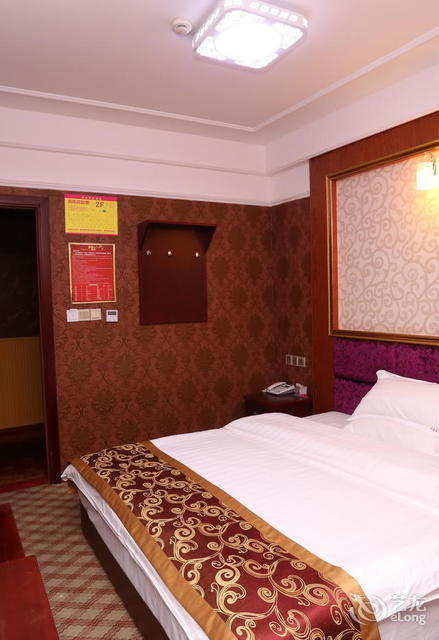 成都华鑫商务客栈