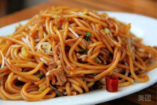 鸡蛋肉丝炒粉图片