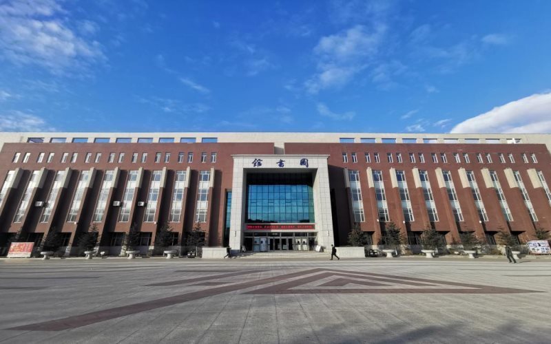 东北师范大学人文学院-西区