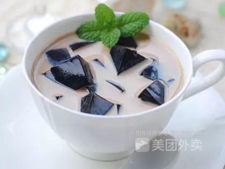 牛奶仙草冻图片