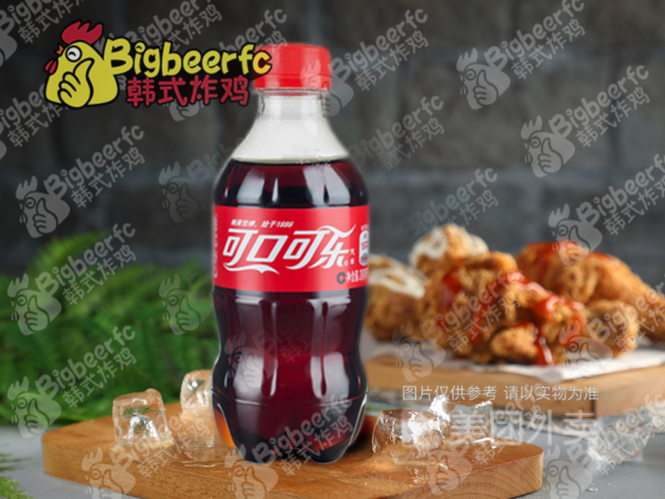 可口可乐装图片