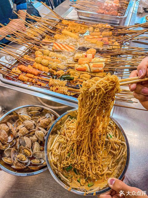 胖姐麻辣串林荫路店