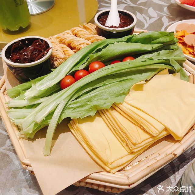 农家煎饼卷馓子