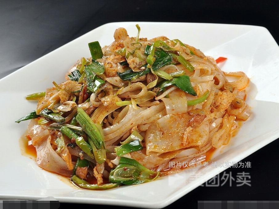 炒凉皮图片