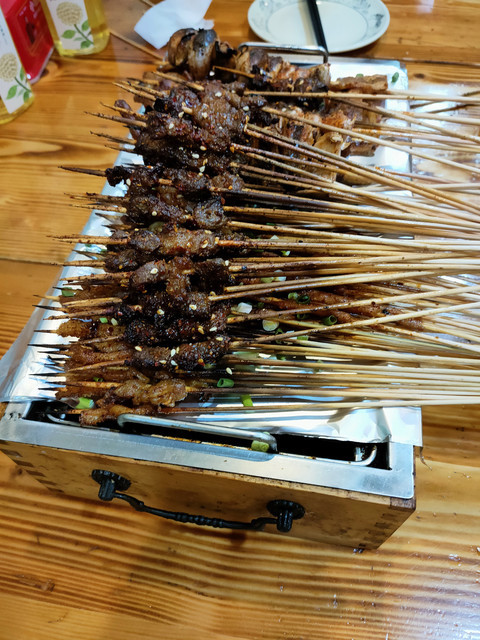 云南烧烤昭通小肉串