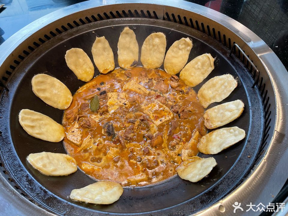 徽品名灶地锅鸡