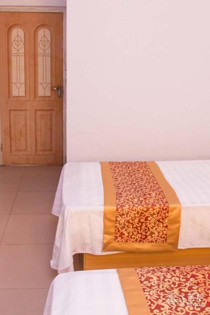 佰聚园海景宾馆位于唐山市乐亭县海滨路浅水湾浴场内推荐菜:分类:住宿