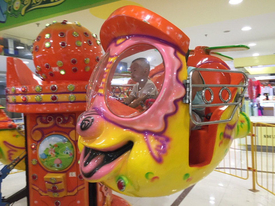 室内大型儿童游乐场