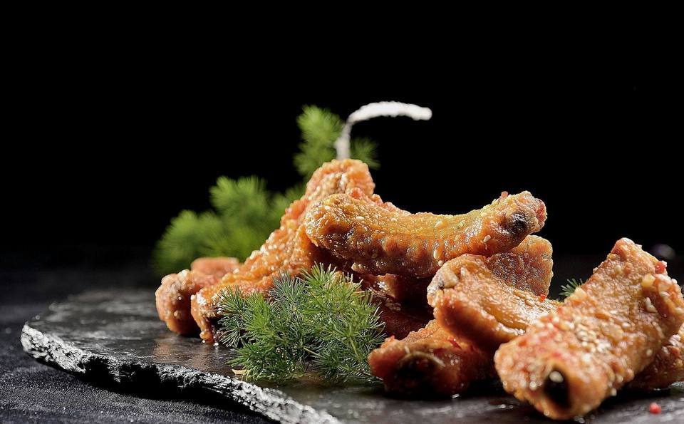 金牌蒜香骨图片