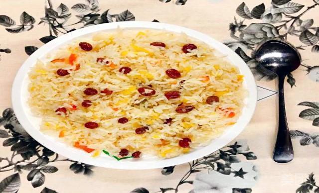 葡萄干抓饭图片