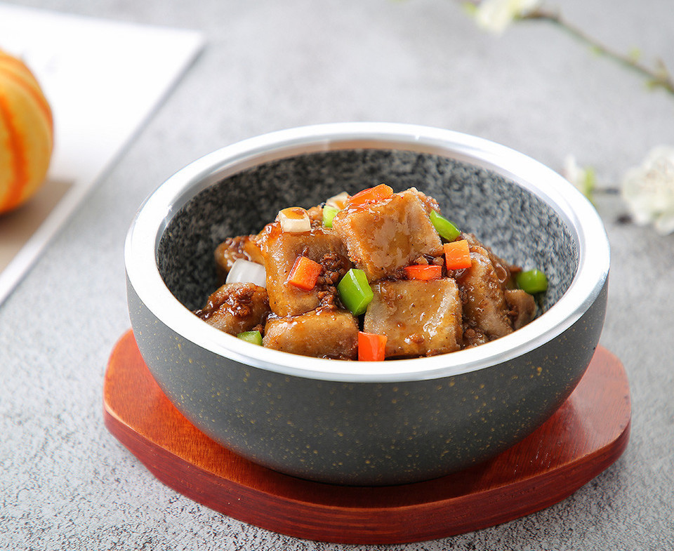 石锅浇汁香芋图片