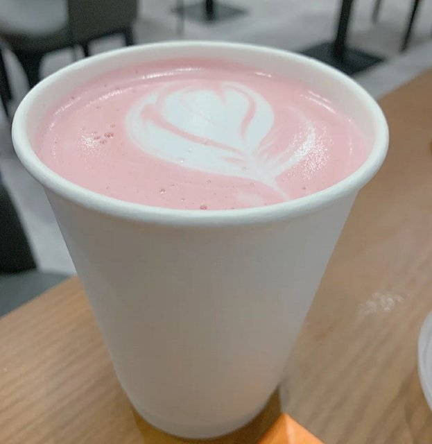 红丝绒拿铁图片