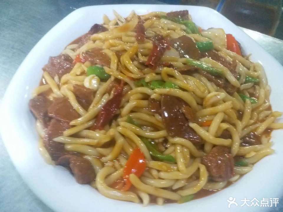 牛肉炒拨鱼图片