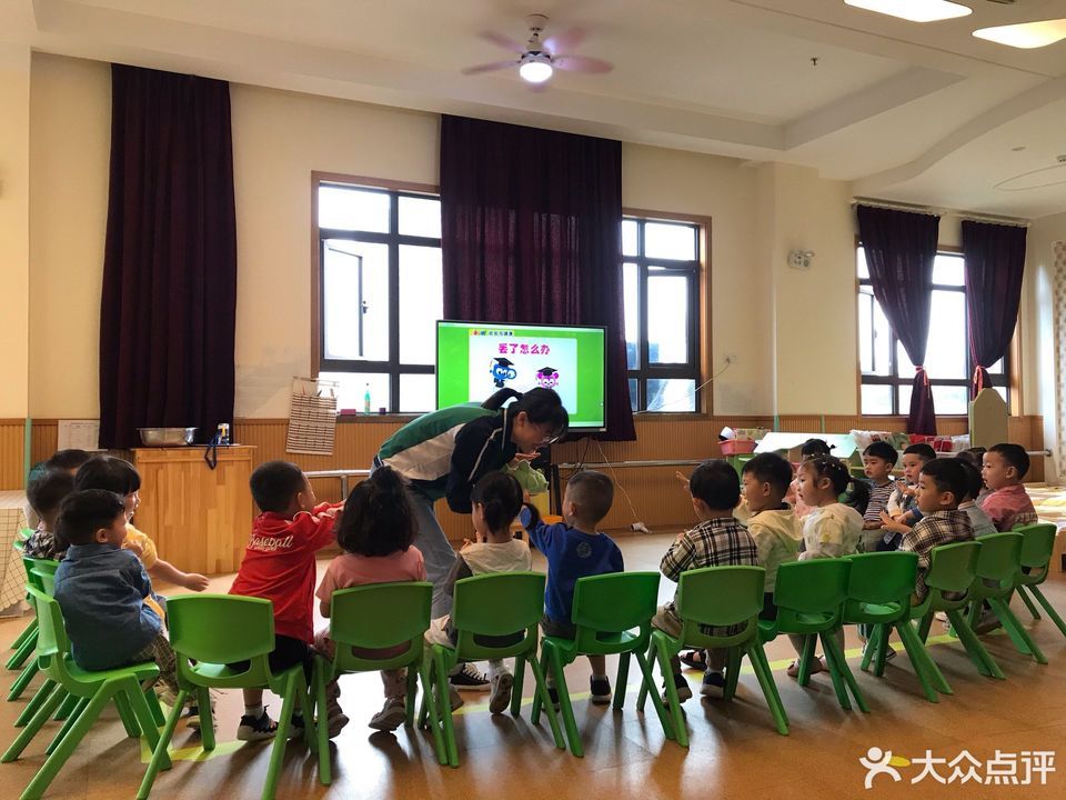 重慶市 科教文化服務 學前教育/幼兒 > 融創長青大地幼兒園