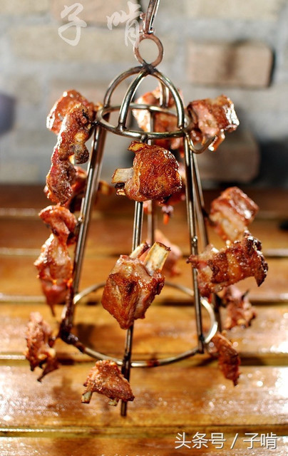 馕坑架子肉推荐菜:新疆大叔烧烤(北磨旗舰店)位于莆田市城厢区荔城中