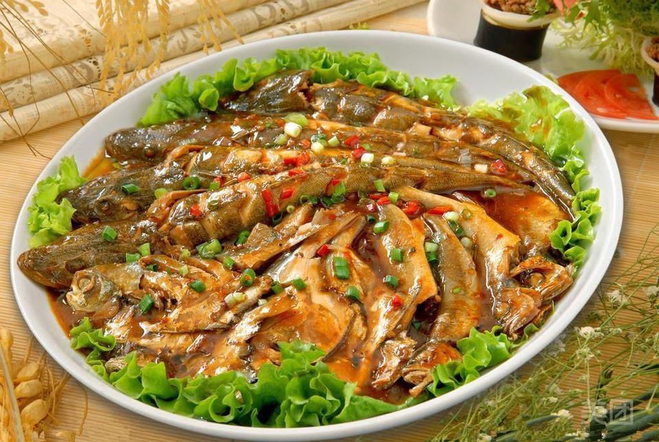 红烧海杂鱼