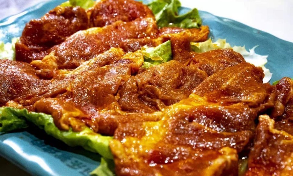 大片蜜汁梅花肉图片