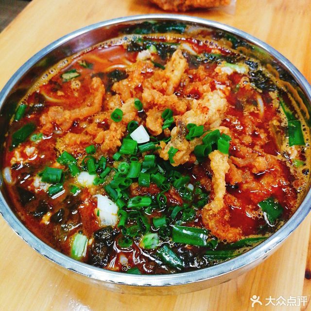 香酥小锅米线图片