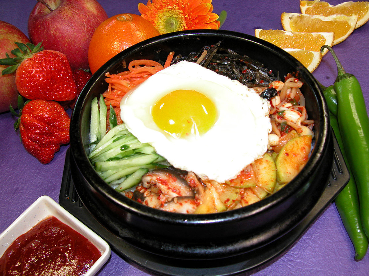 小馋猫烧肉拌饭