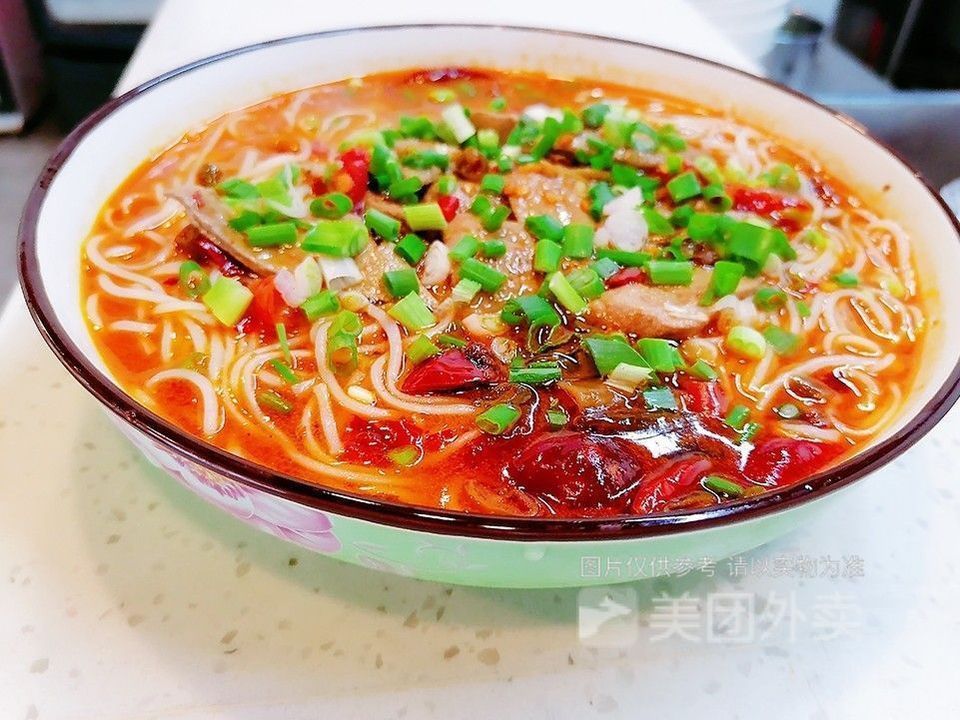 泡椒猪肝米线图片